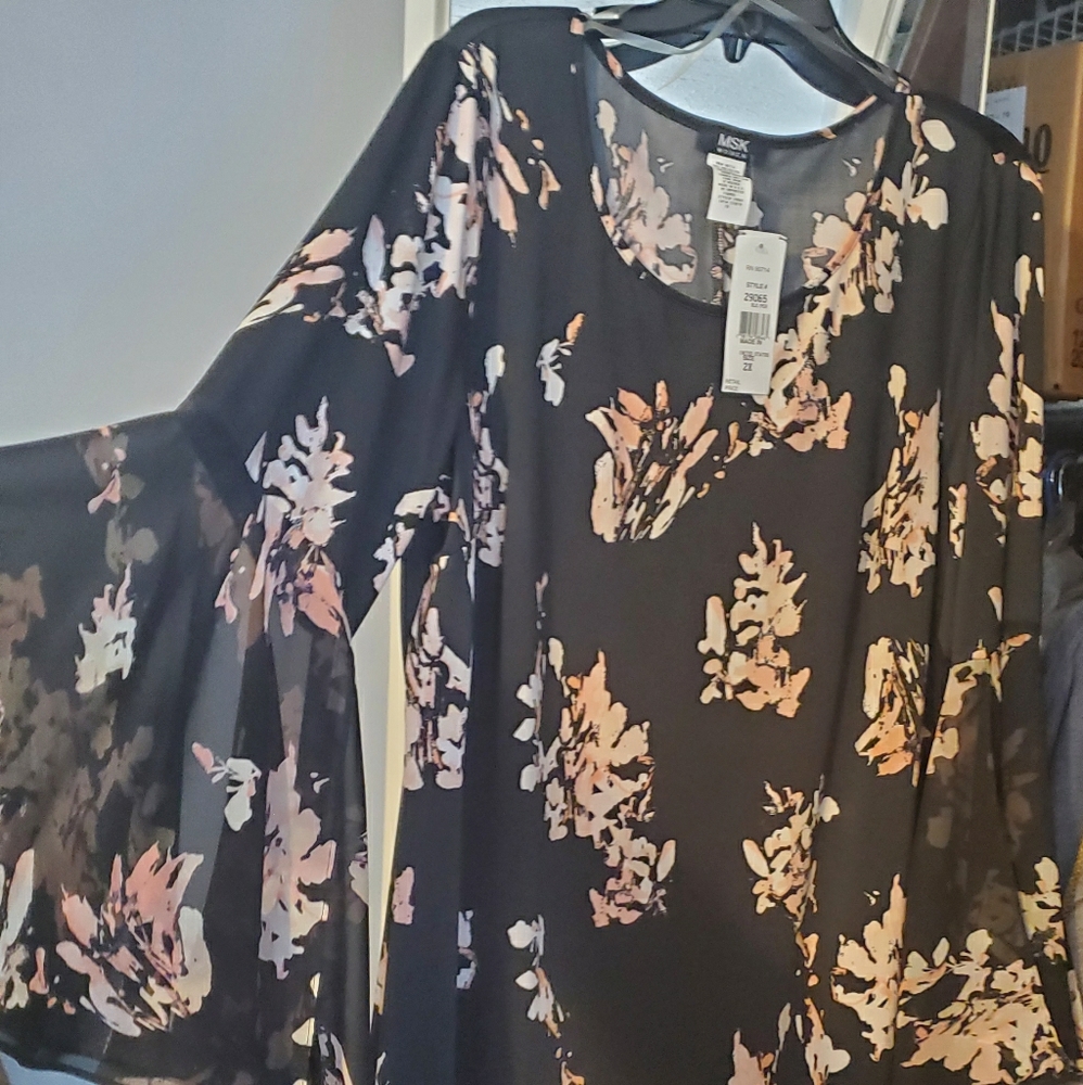 NWT MSK floral dress